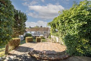 Photo 27- click for photo gallery